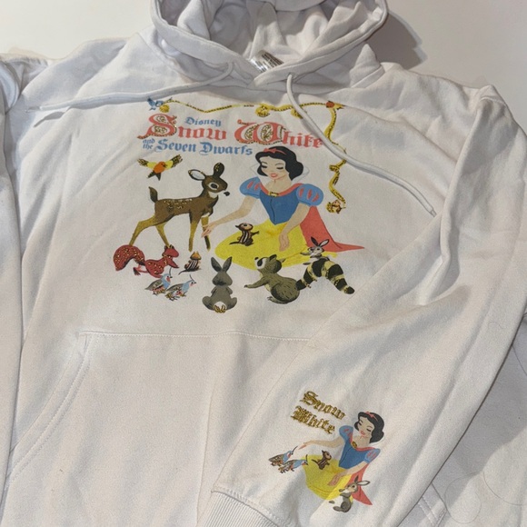 Beautiful Disney Princess Snow White (White)‎ Hoodie - Picture 5 of 5